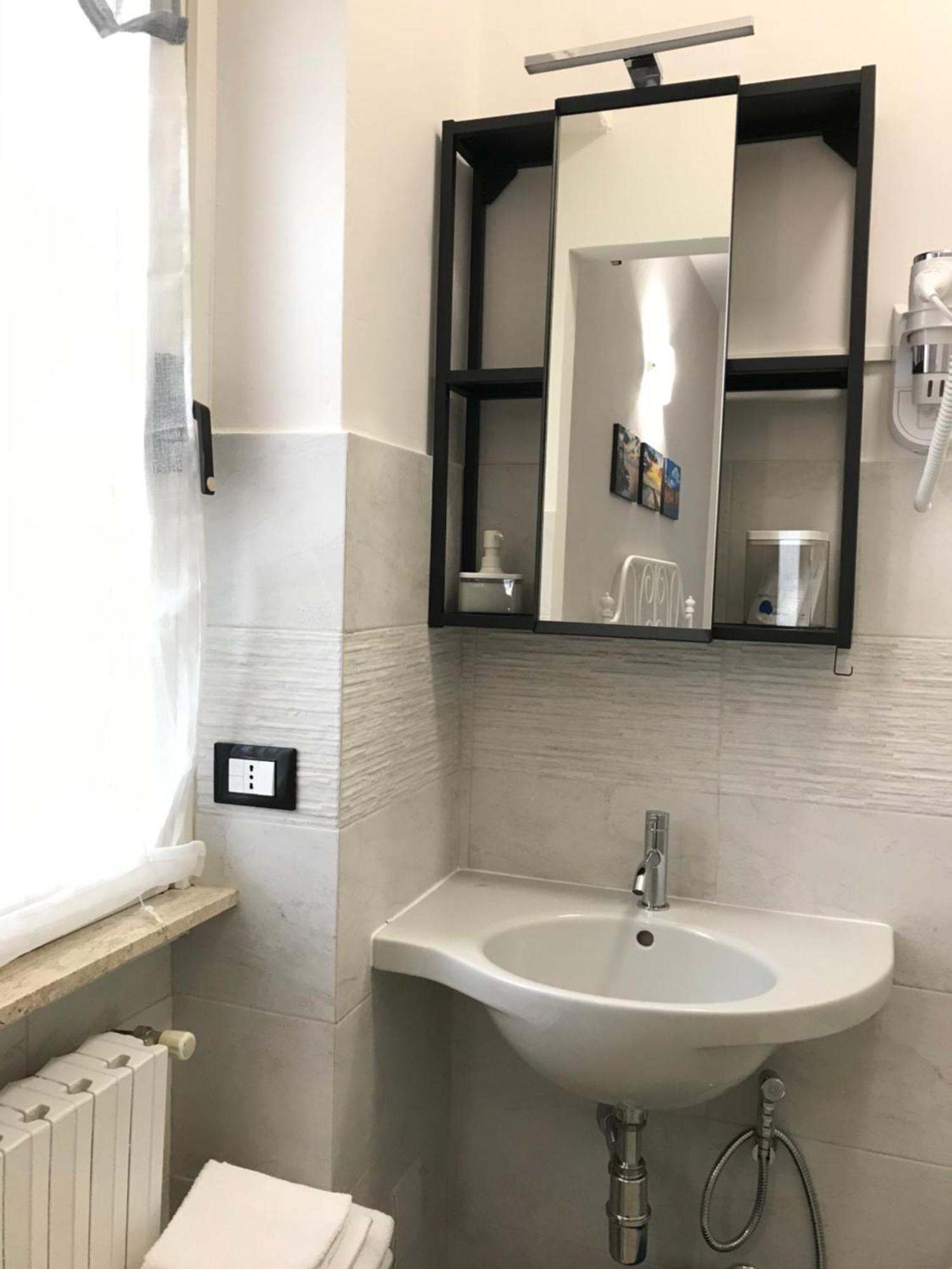 Attico Livorno Bed & Relax Hotel Cameră foto