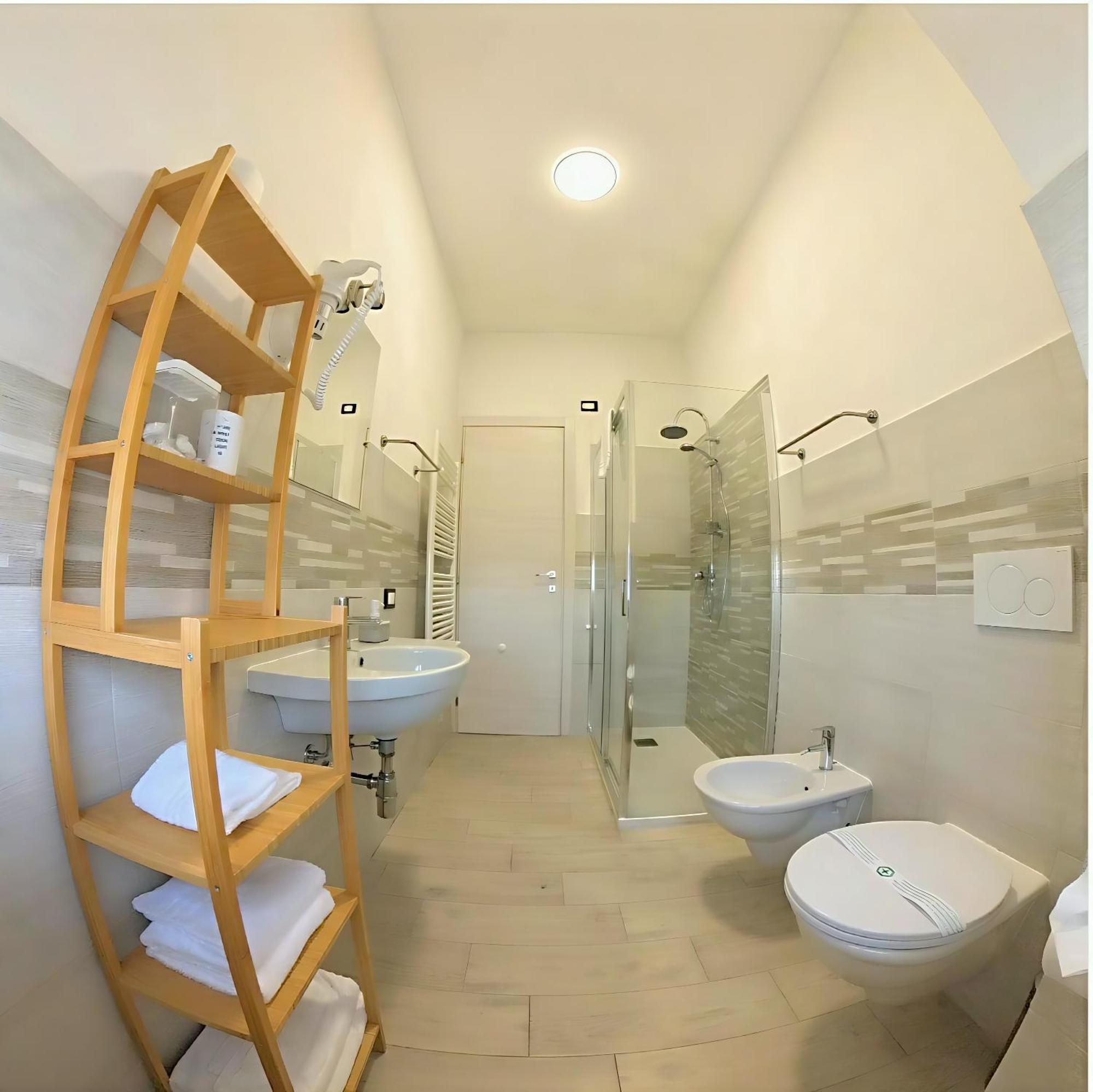 Attico Livorno Bed & Relax Hotel Exterior foto